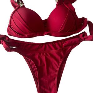 Elegant Red Set